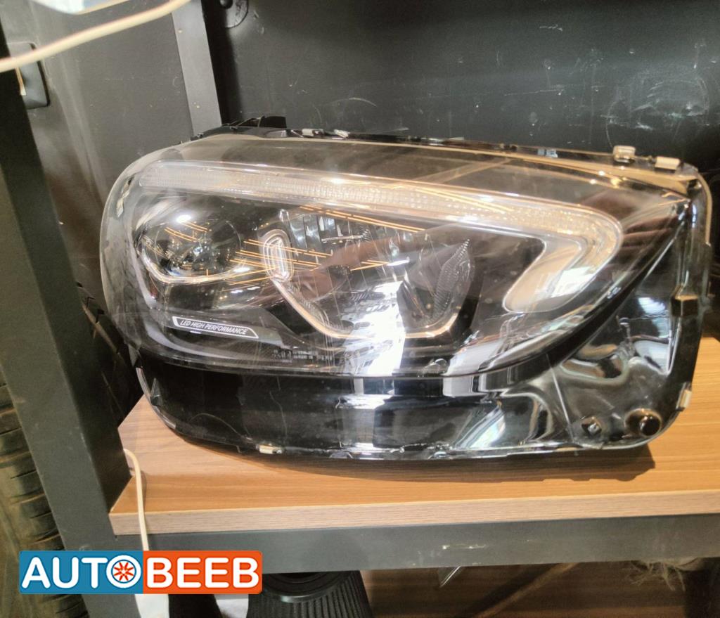 Lights Front light Mercedes Benz C200