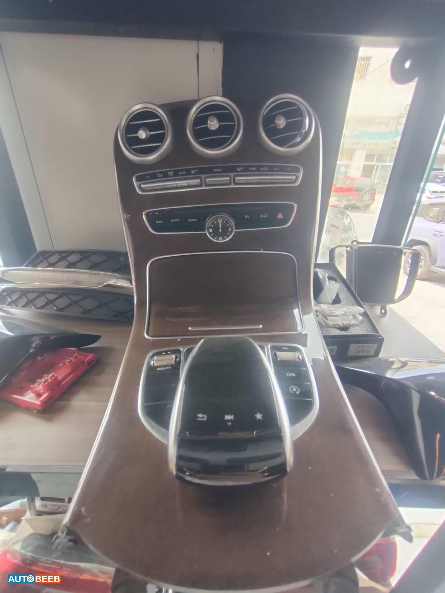 Cabin  Dashboard Mercedes Benz C200
