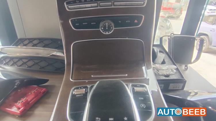 Cabin  Dashboard Mercedes Benz C200