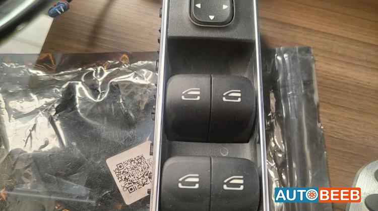 Cabin  Control buttons Mercedes Benz 