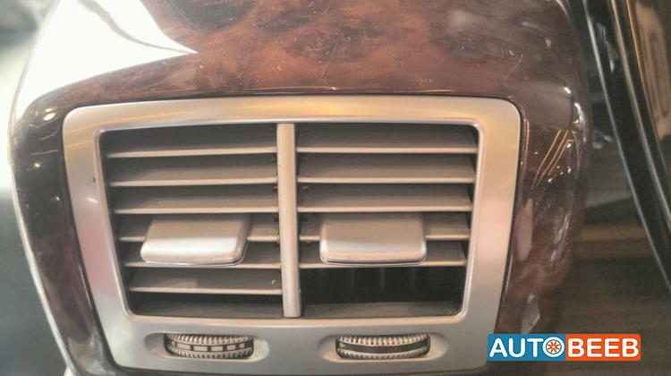 Cabin  Control buttons Mercedes Benz S500