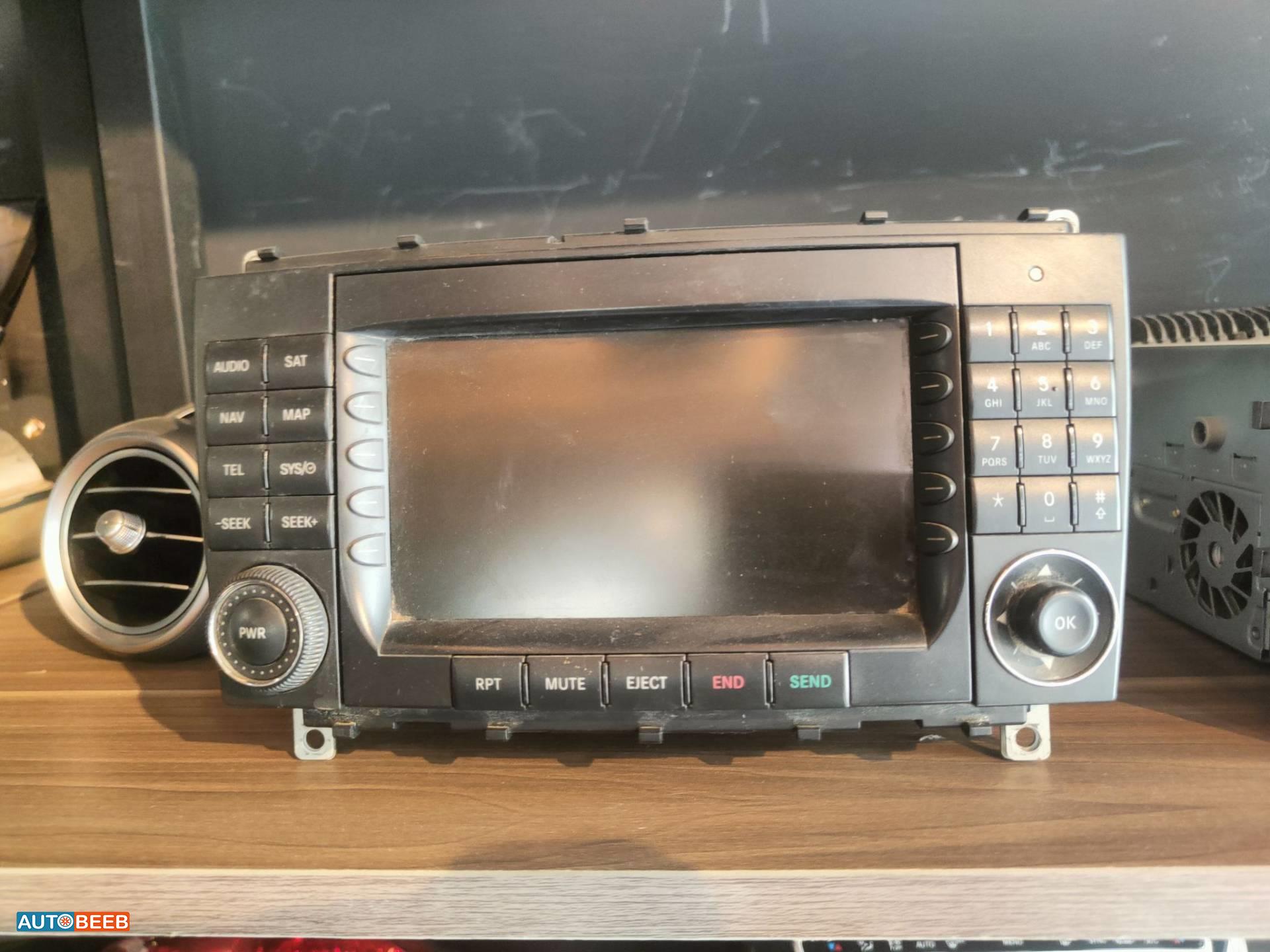 Electronics DVD Player Mercedes Benz SLK200