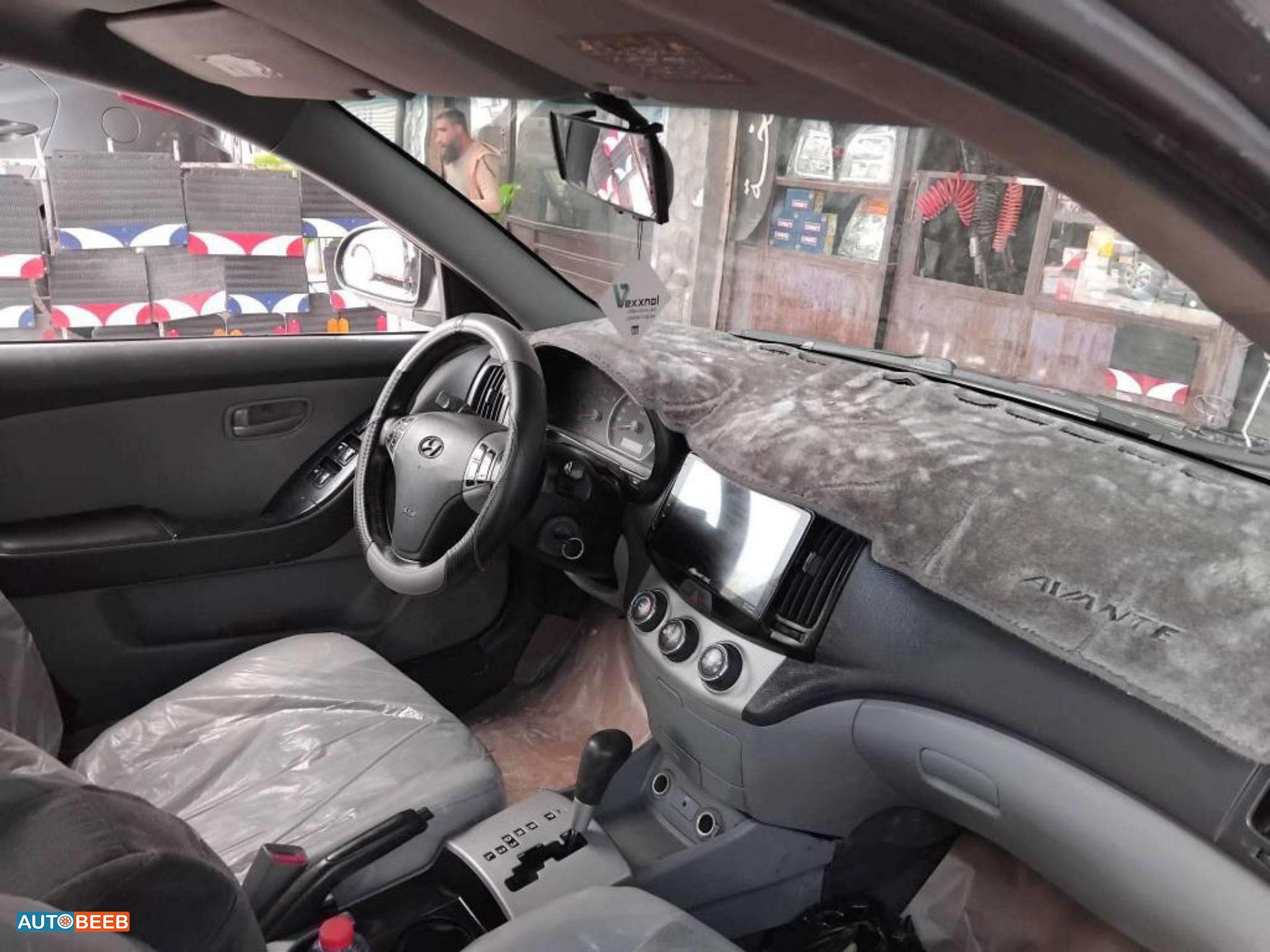 Hyundai Avante 2009