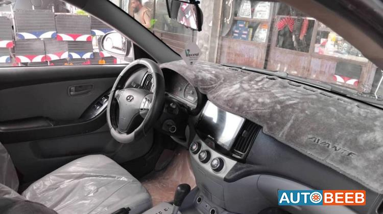 Hyundai Avante 2009