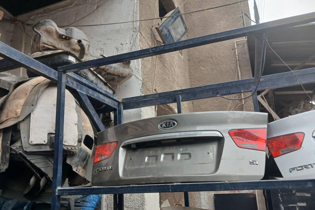 Body  Trunk KIA Cerato