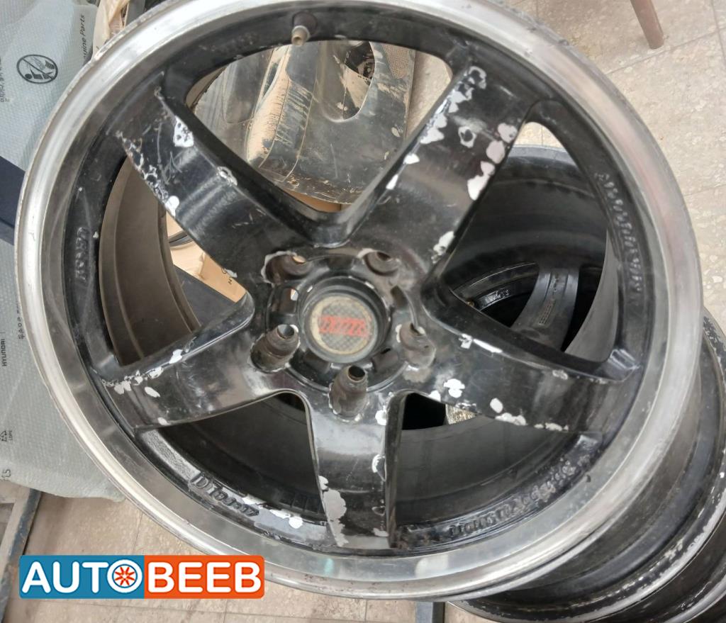  Wheel and Rims  
