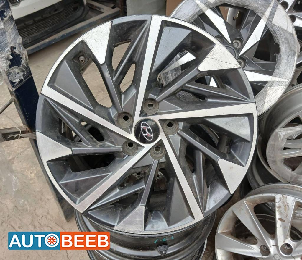  Wheel and Rims  