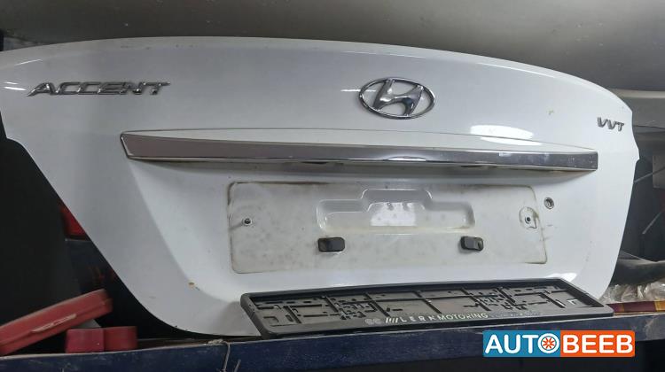 Body  Trunk Hyundai Accent