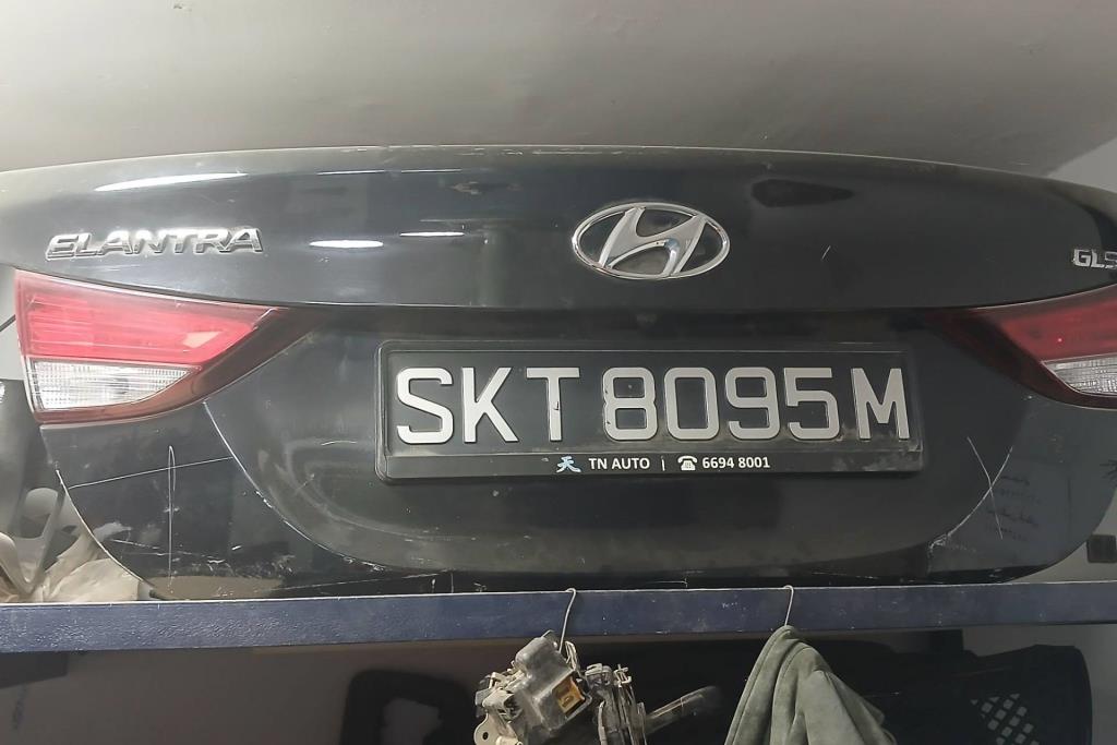 Body  Trunk Hyundai Elantra