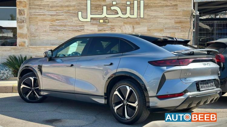 بي واي دي سونج ل 2023