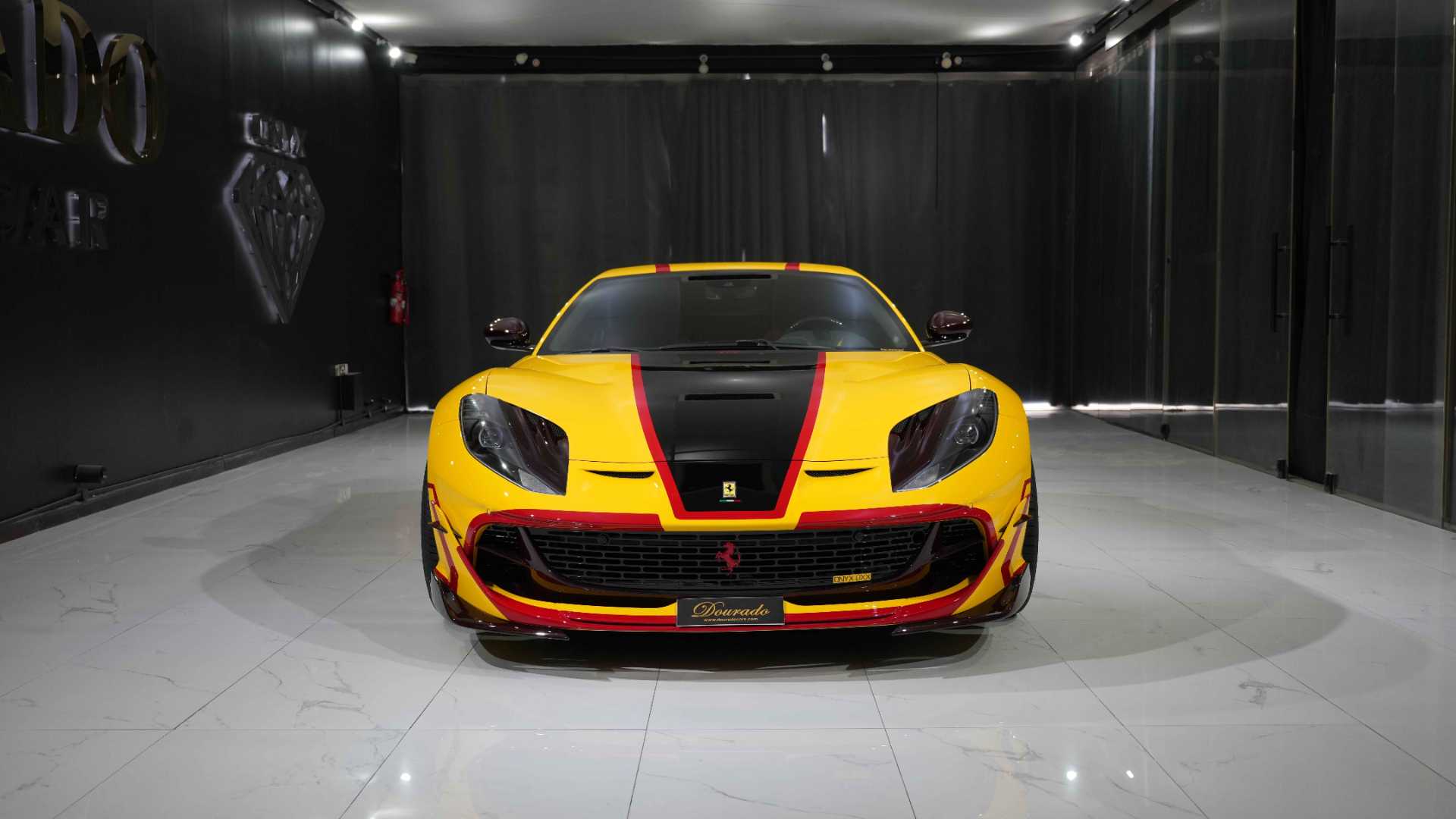 Ferrari 812 2021