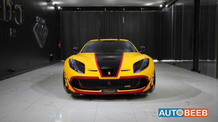 Ferrari 812 2021