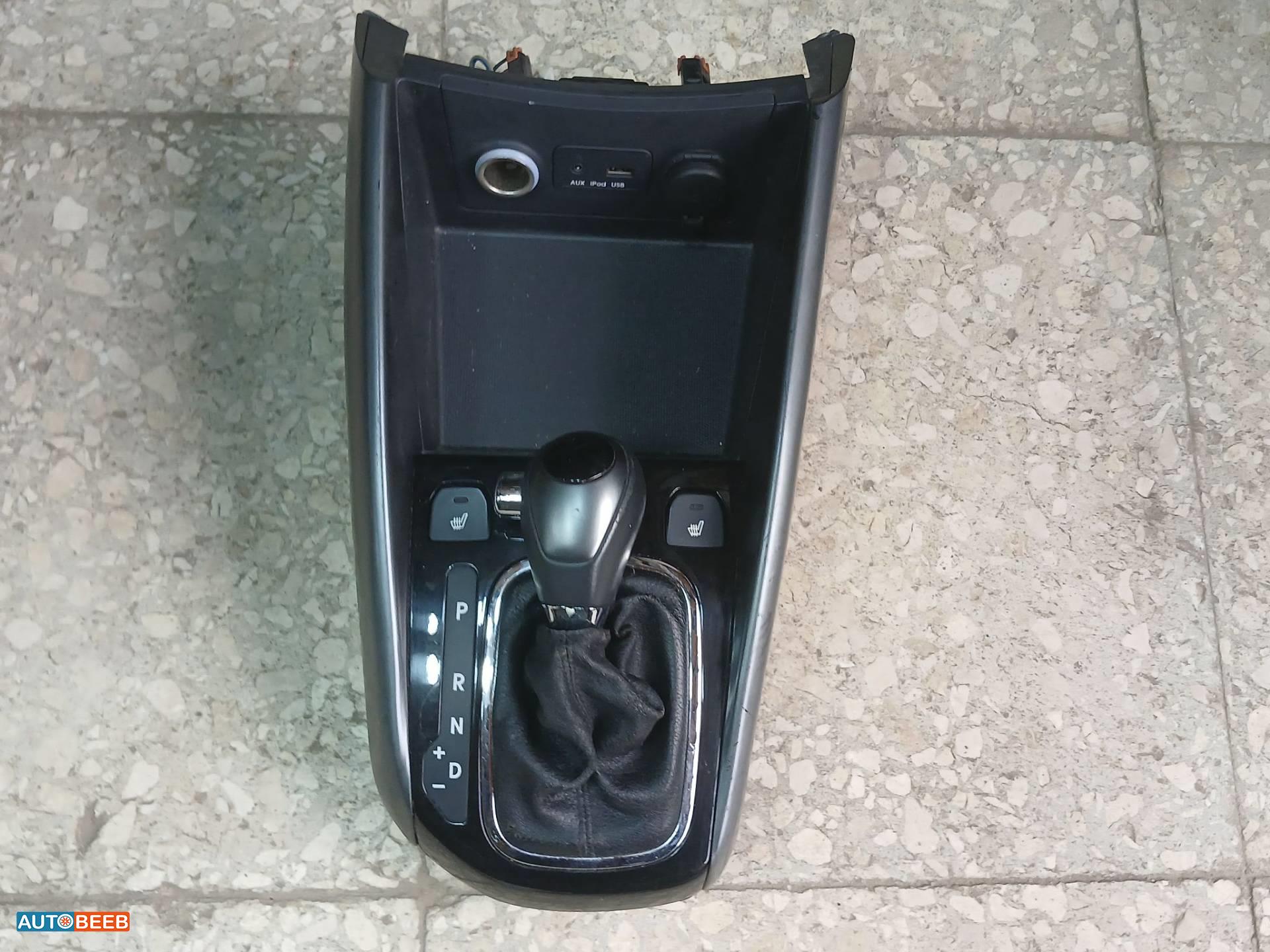 Cabin  Control buttons KIA Cerato