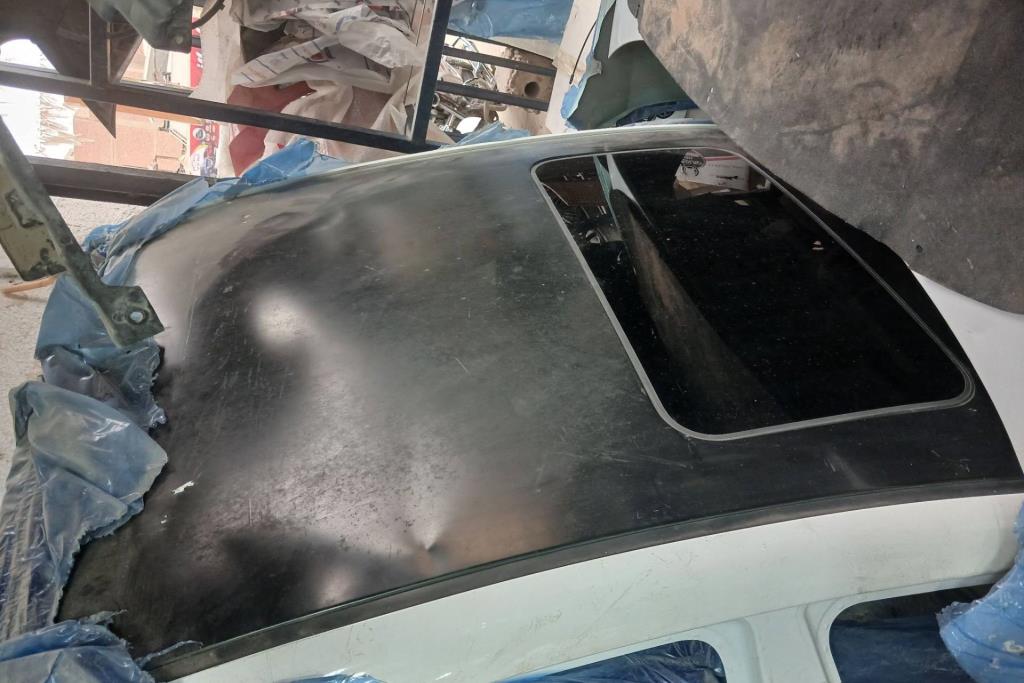Body  Sunroof Hyundai Elantra