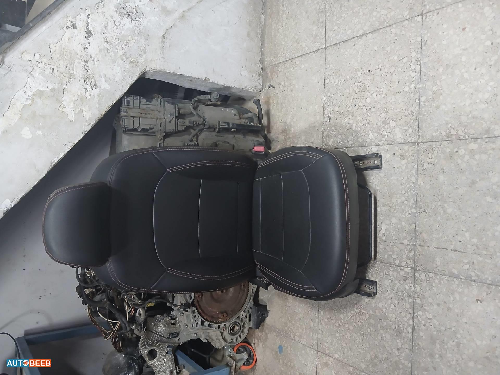 Cabin  Seat KIA K3