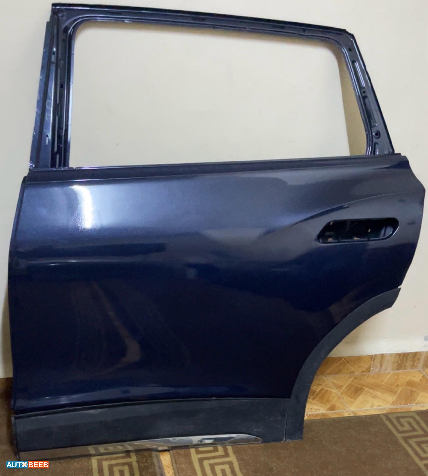 باب خلفي يسار I.D6 