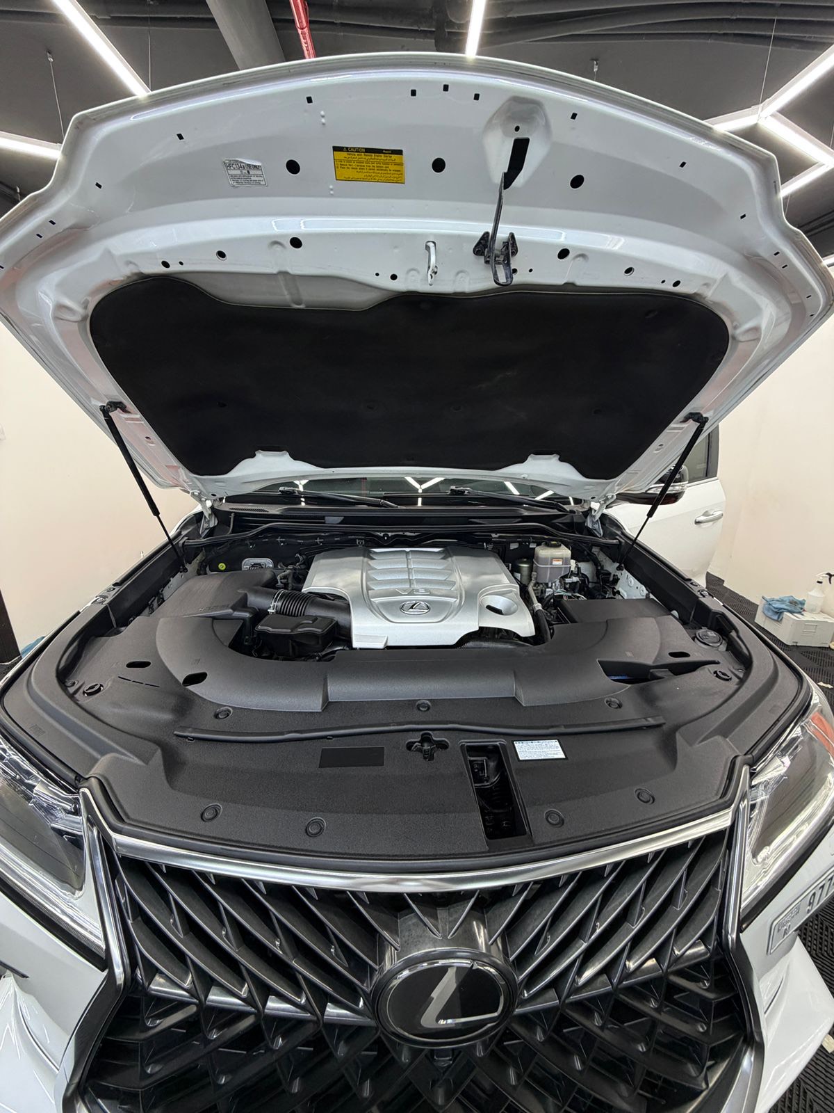 لكزس LX570 2019
