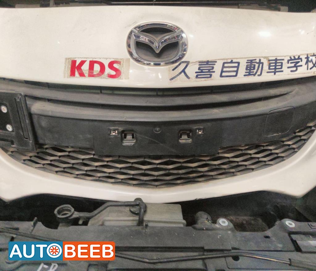 Body  Grilles Mazda 3