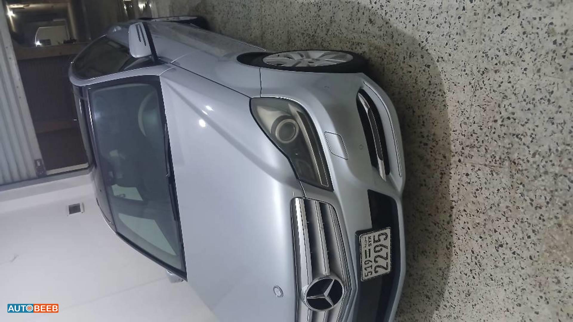 Mercedes Benz C250 2013