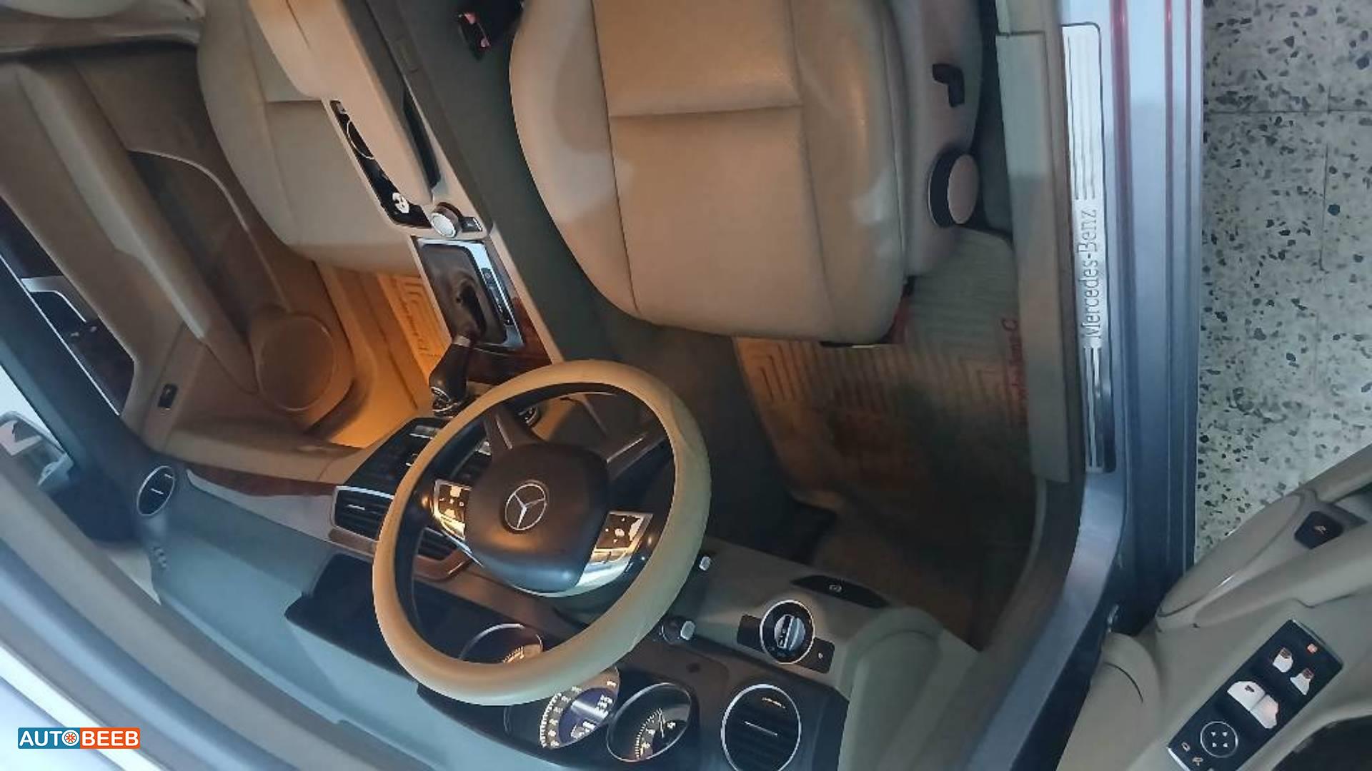 Mercedes Benz C250 2013