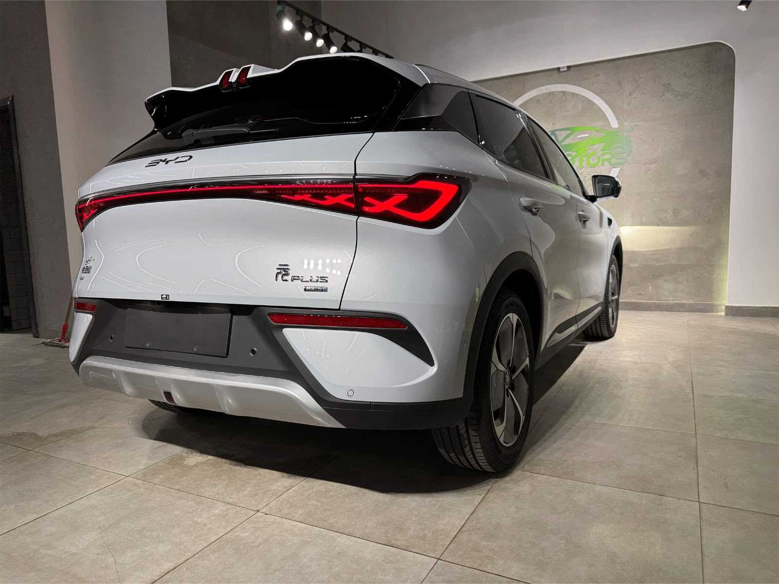 بي واي دي يوان 2025