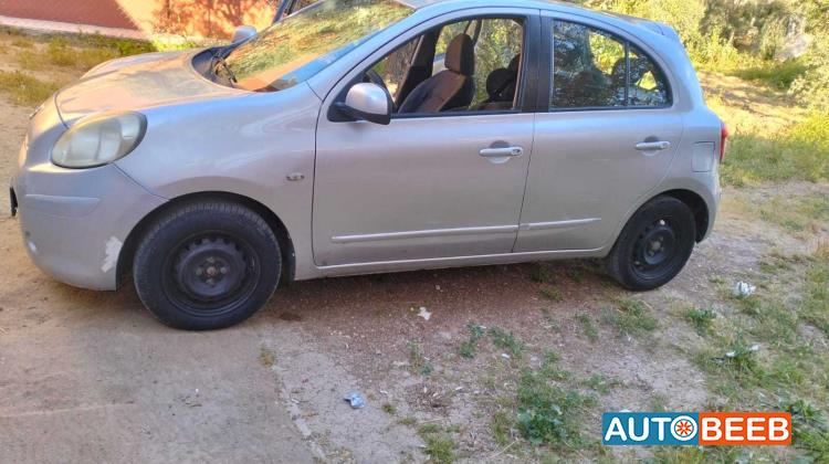 Nissan Micra 2015