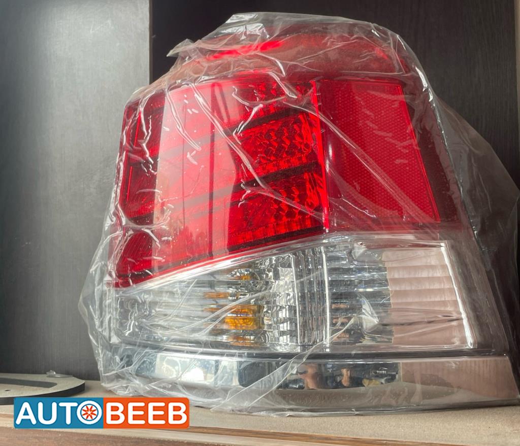 ضوء خلفي يمين شمال لكزس lx700 2019 2020