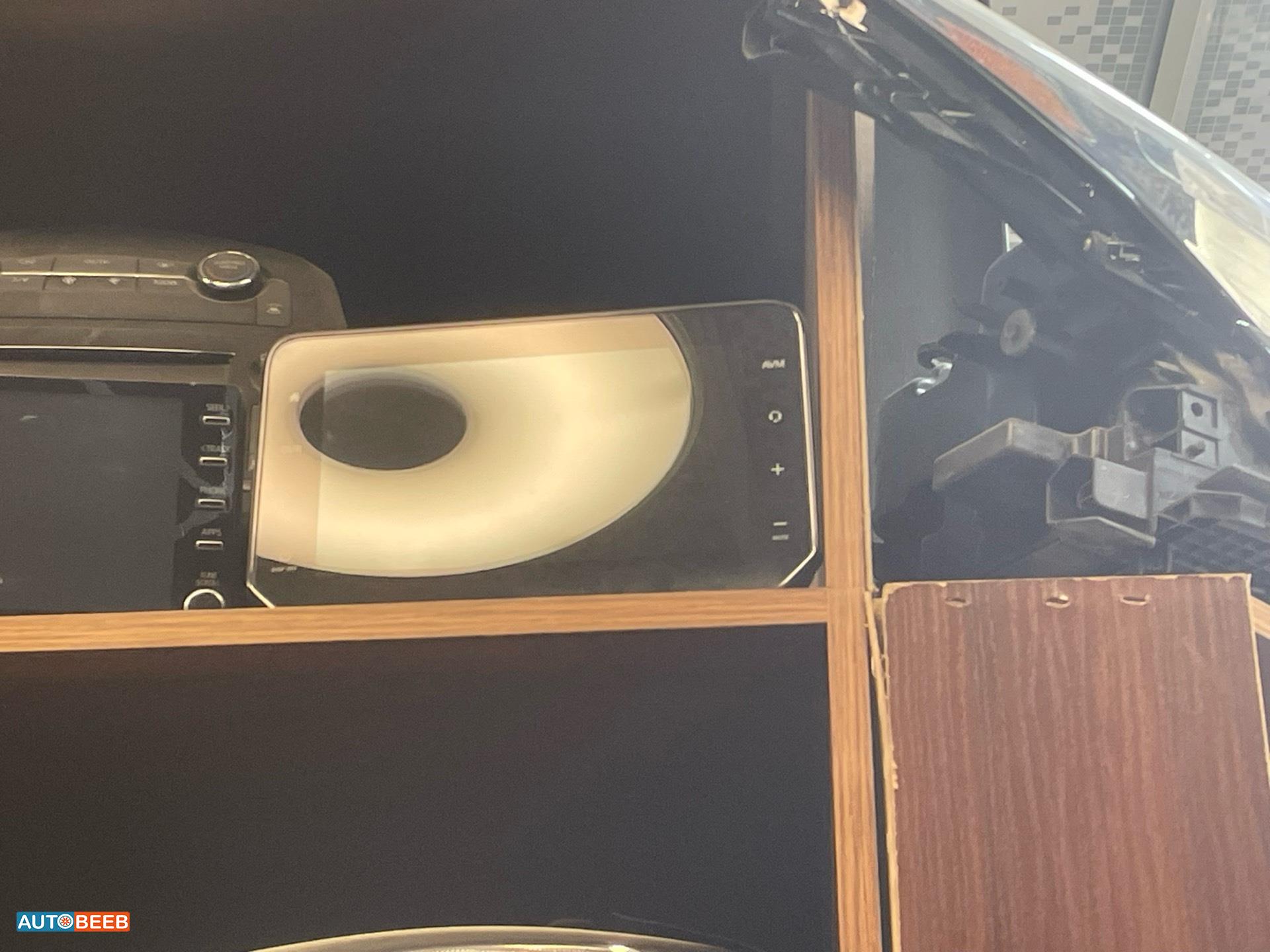 Electronics DVD Player Toyota RAV4