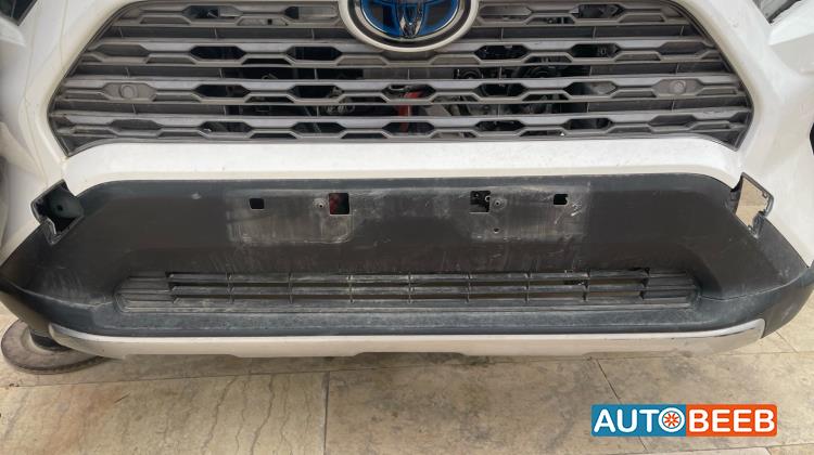Body  Grilles Toyota RAV4