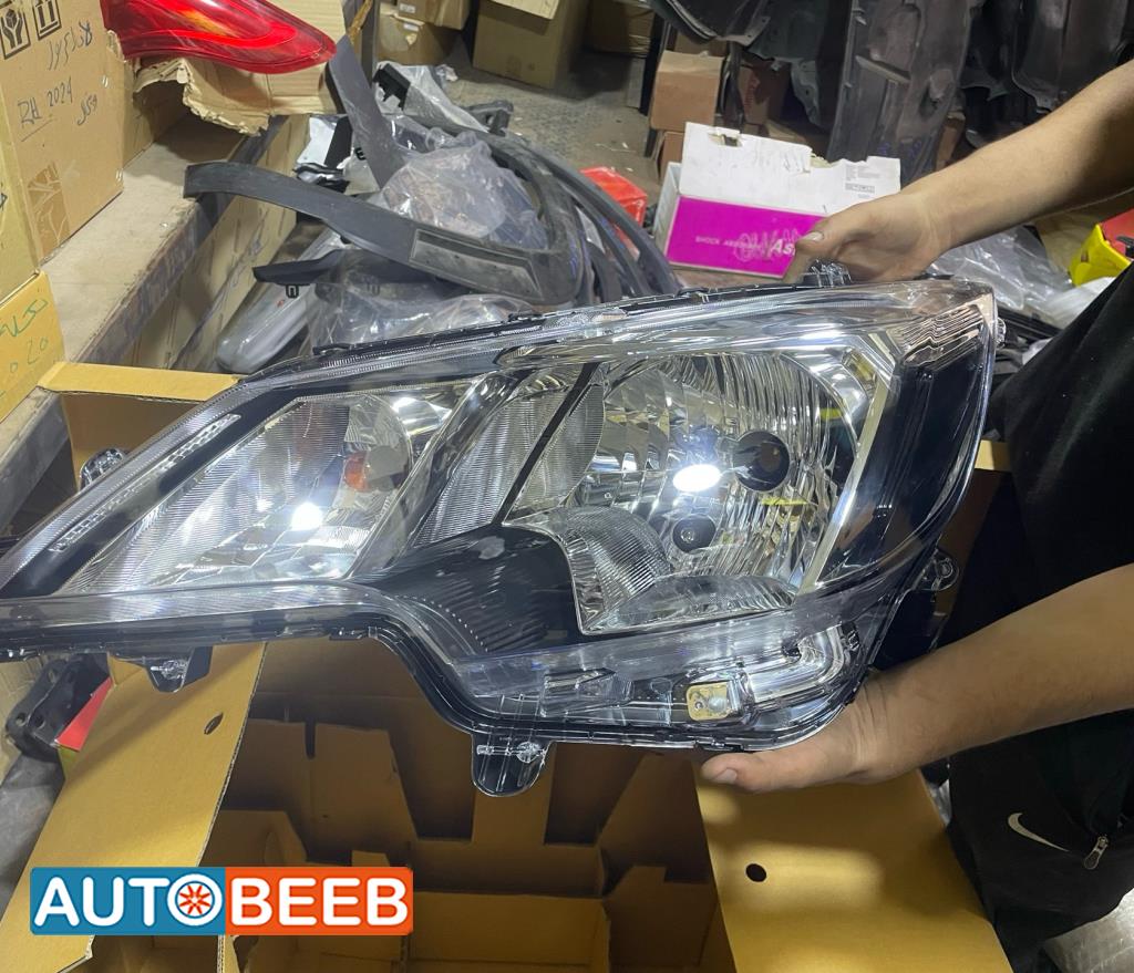 Lights Front light Mitsubishi Attrage