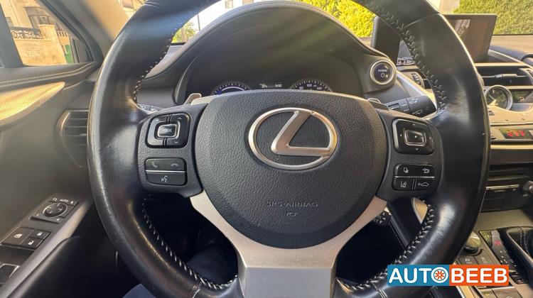 لكزس NX300 2020
