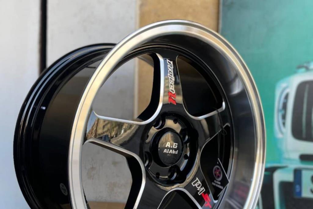  Wheel and Rims  