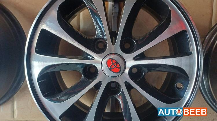  Wheel and Rims  