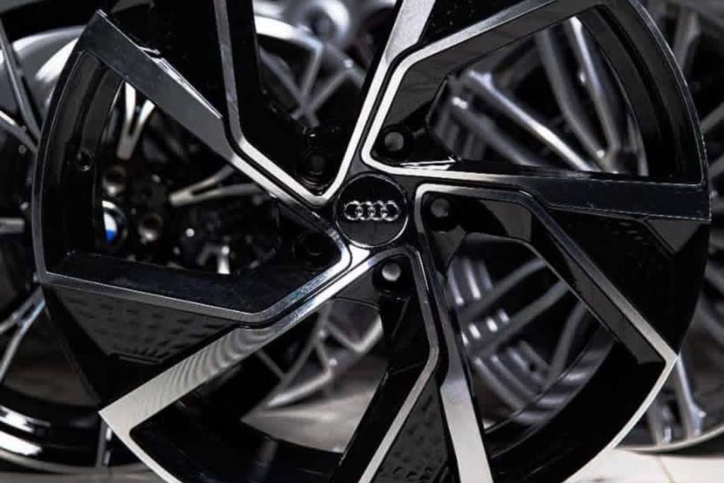  Wheel and Rims  