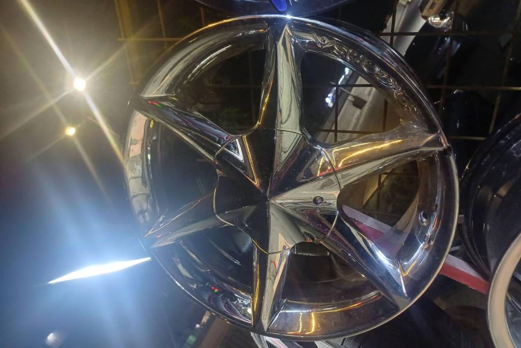  Wheel and Rims  