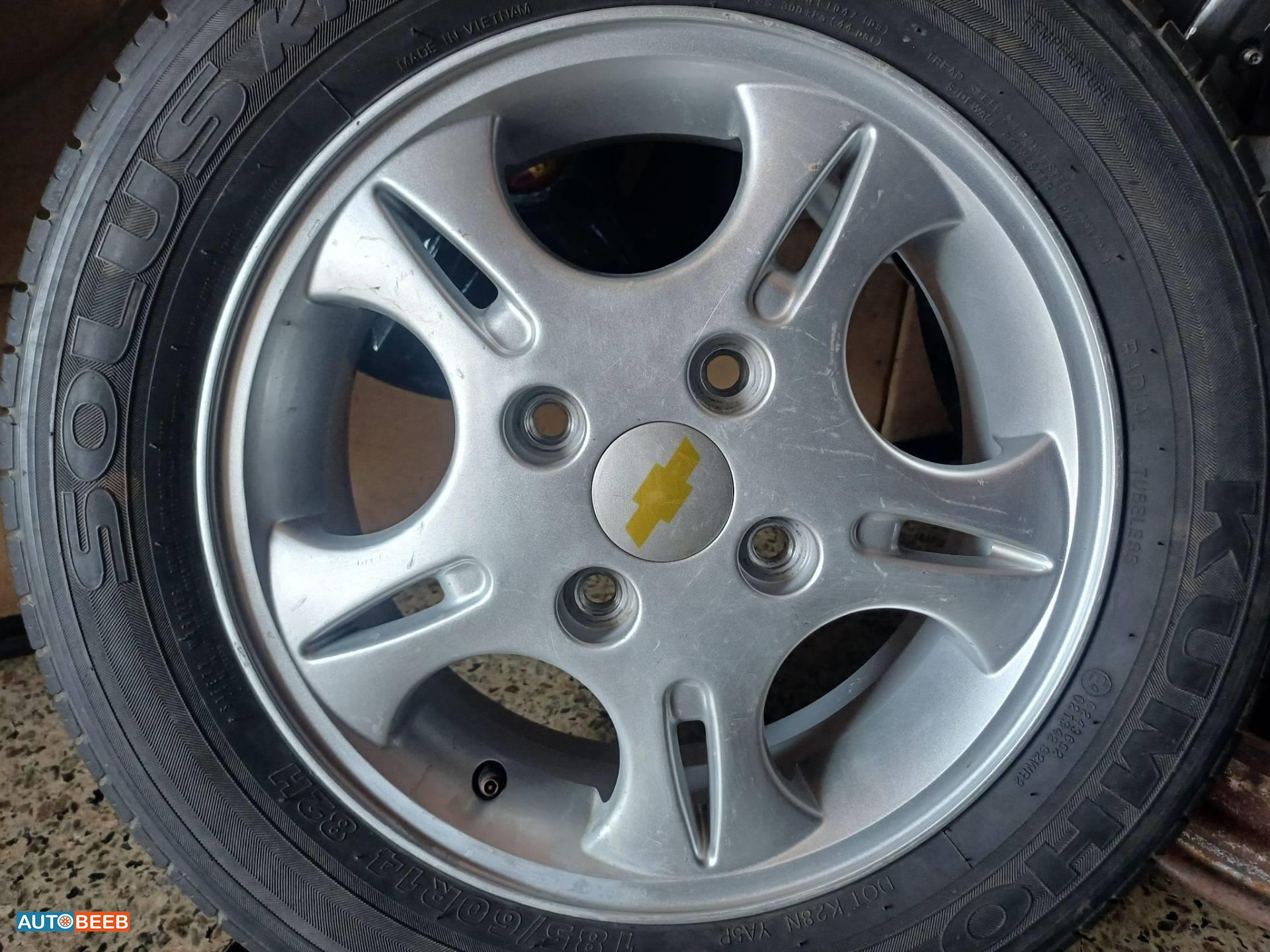  Wheel and Rims  