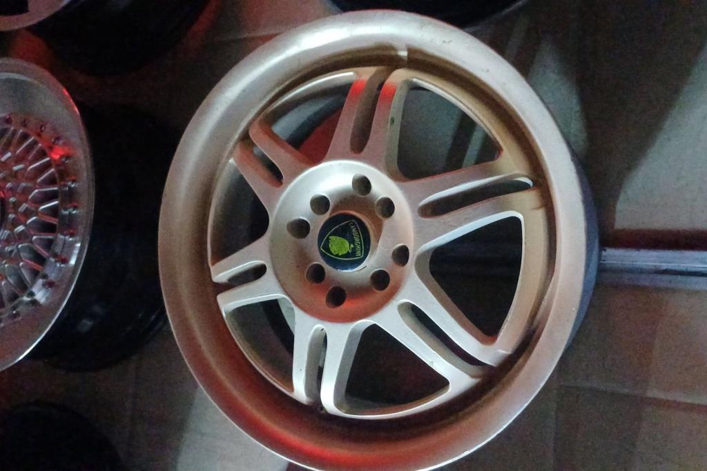  Wheel and Rims  