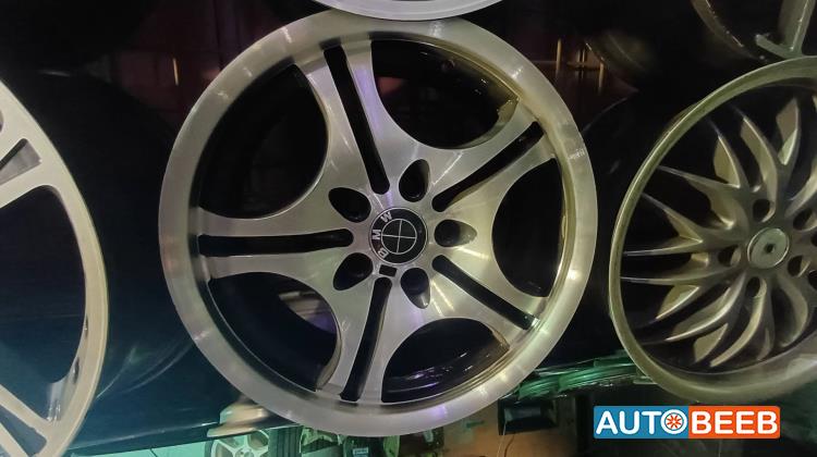  Wheel and Rims  