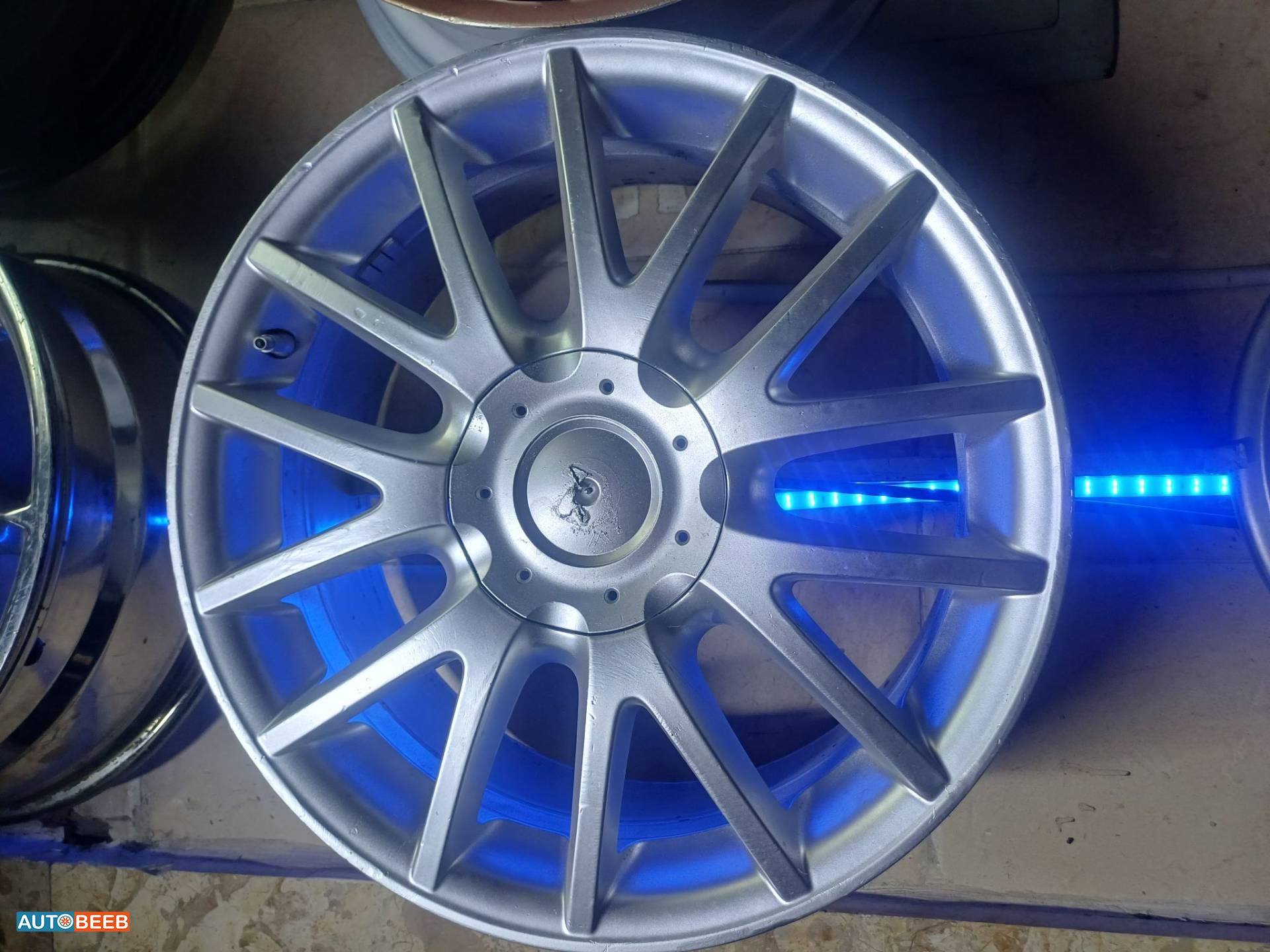  Wheel and Rims  