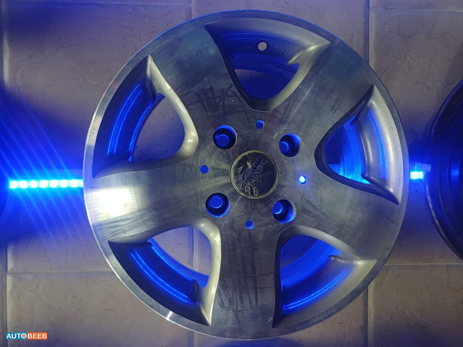  Wheel and Rims  