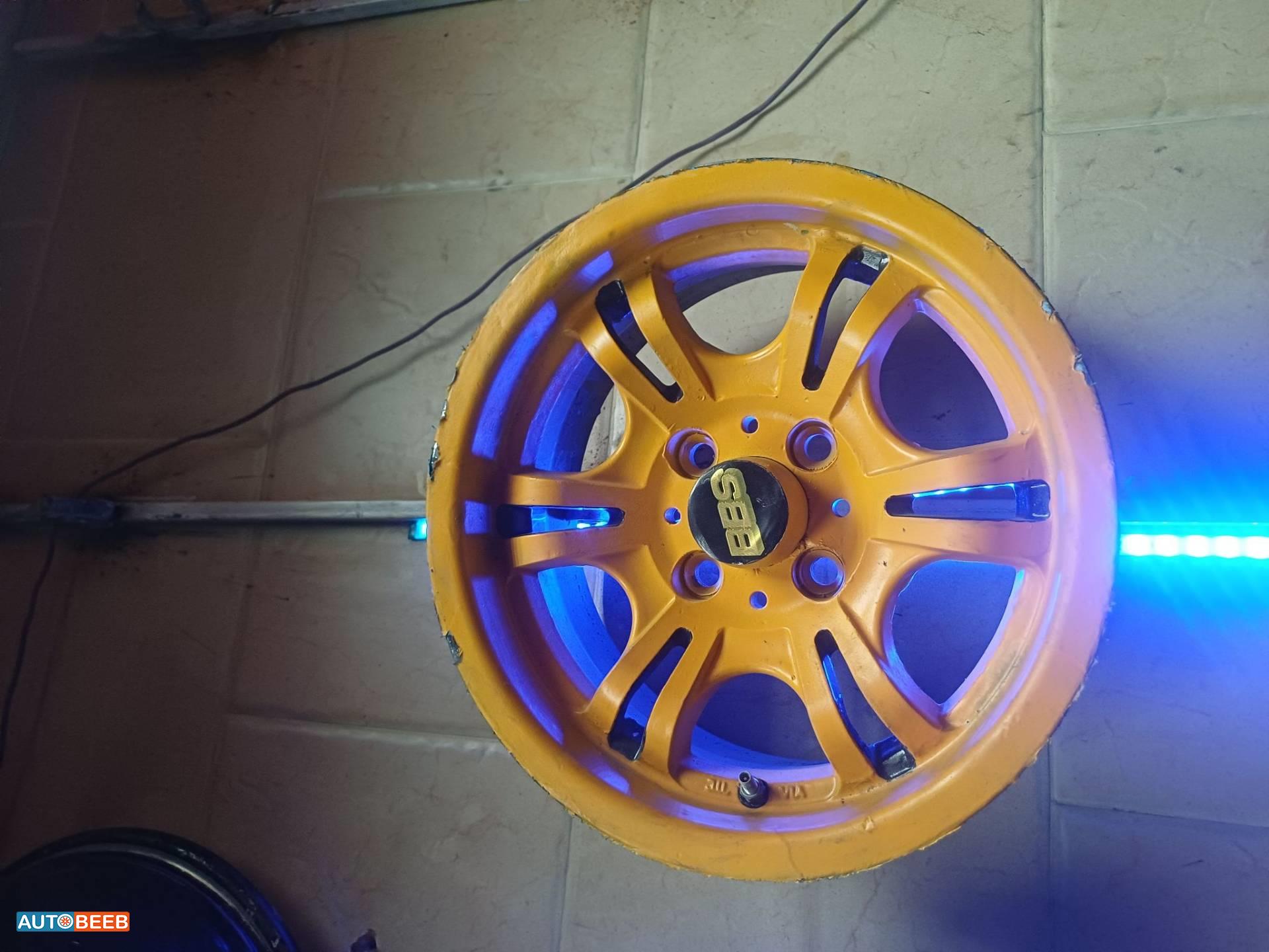  Wheel and Rims  