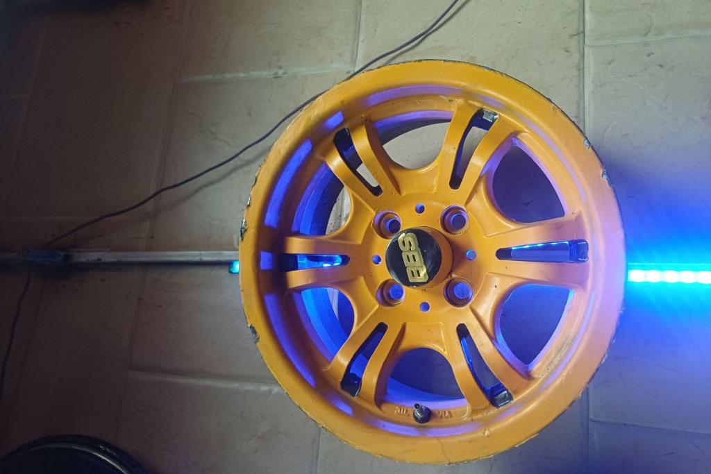  Wheel and Rims  