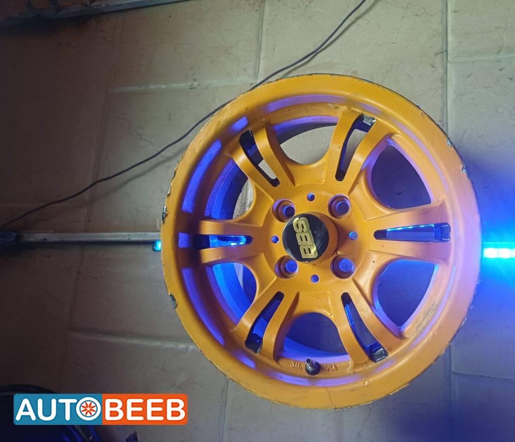  Wheel and Rims  