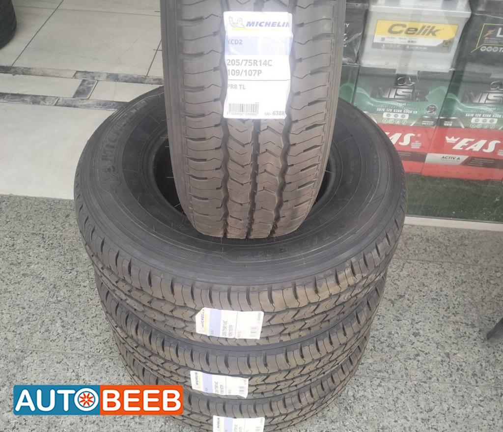  Tyers and Rims Toyota 