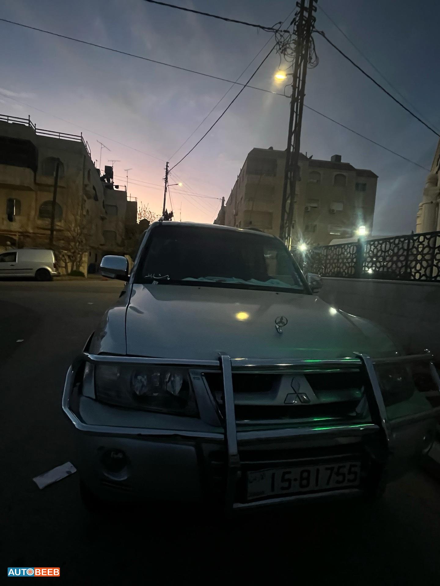 ميتسوبيشي باجيرو 2005