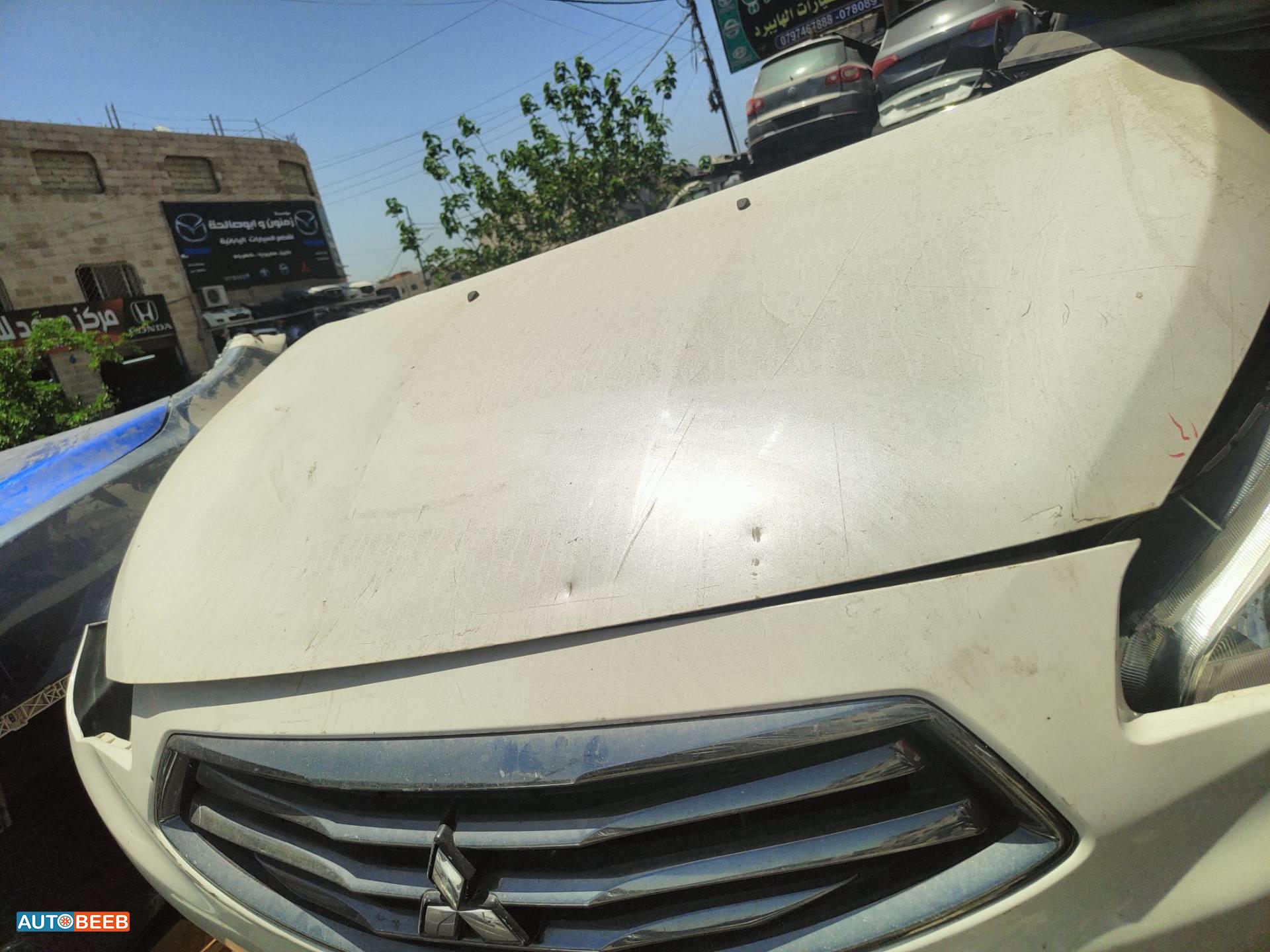 غطاء محرك ميتسوبيشي اتراج 2015 2016