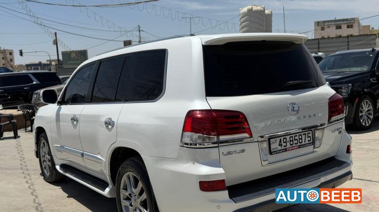 لكزس LX570 2013