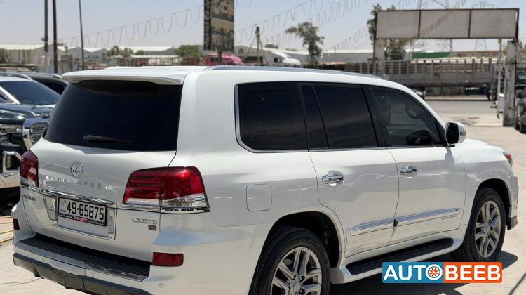 لكزس LX570 2013