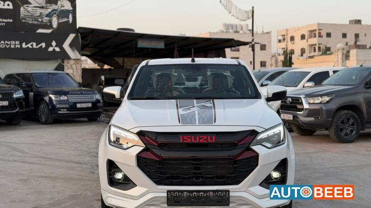 ايسوزو دي ماكس 2025
