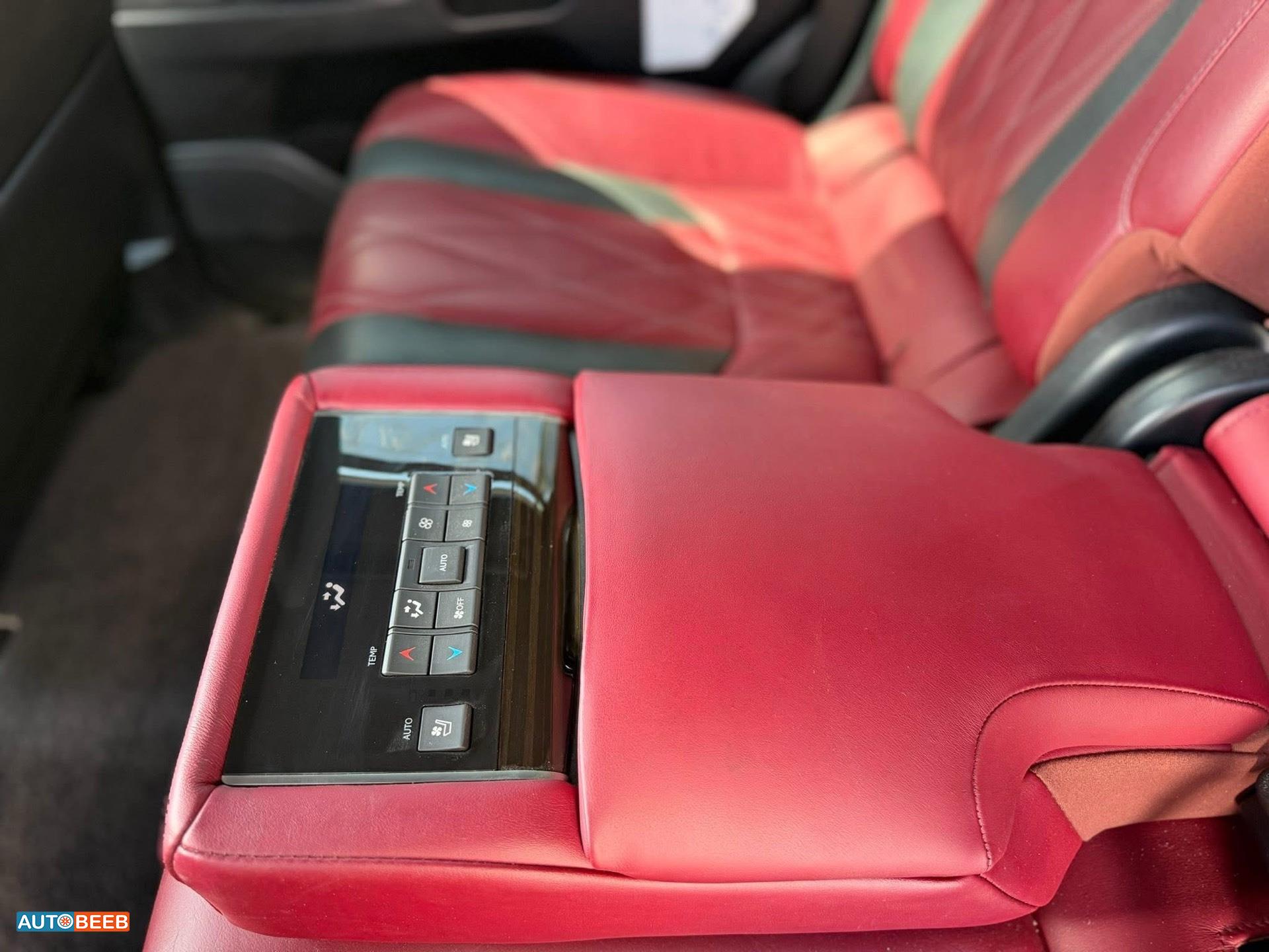 لكزس LX570 2019